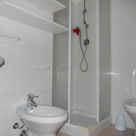 Feriehus Casa Vacanze Tulipano Con Giardino 150 Mt Dal Mare Àrbatax